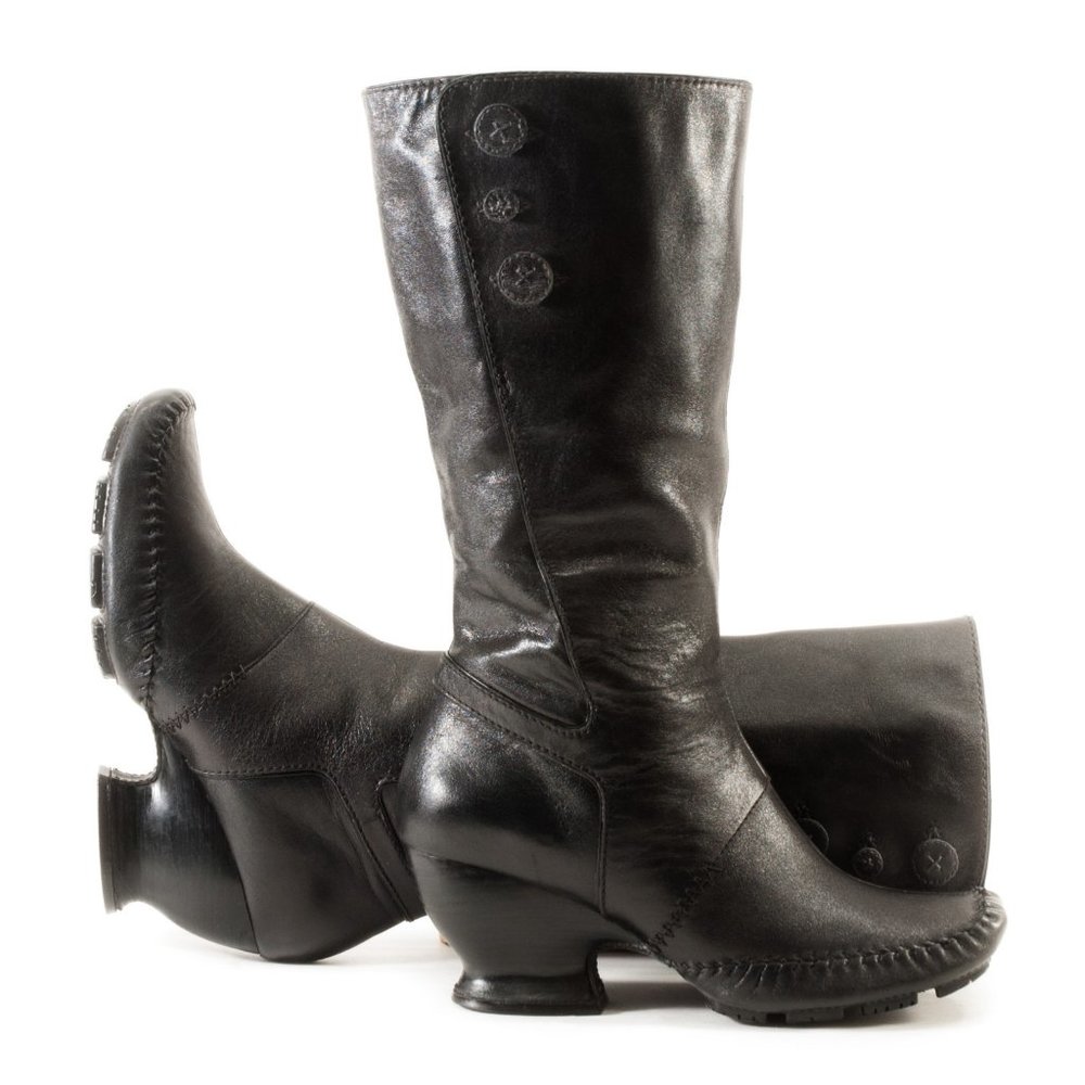 fUnKy & uNiQuE! CLARKS Indigo Leather Granny Boots